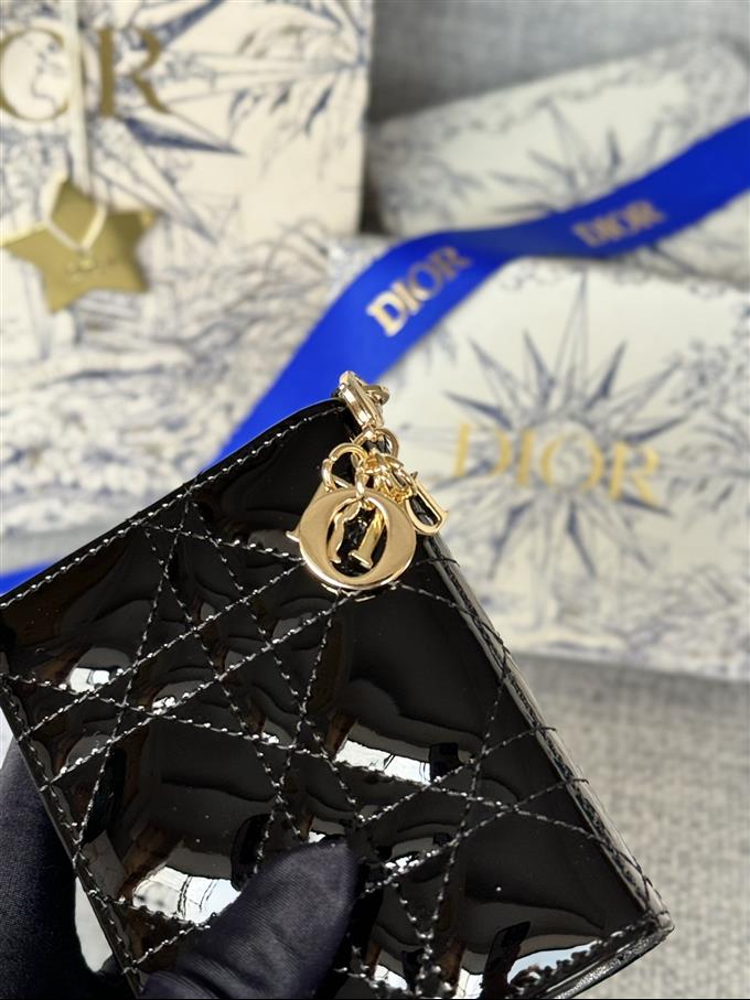 2025228Y240P203545222