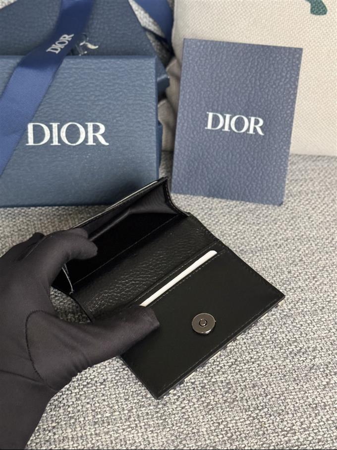 2025228Y240P203641776