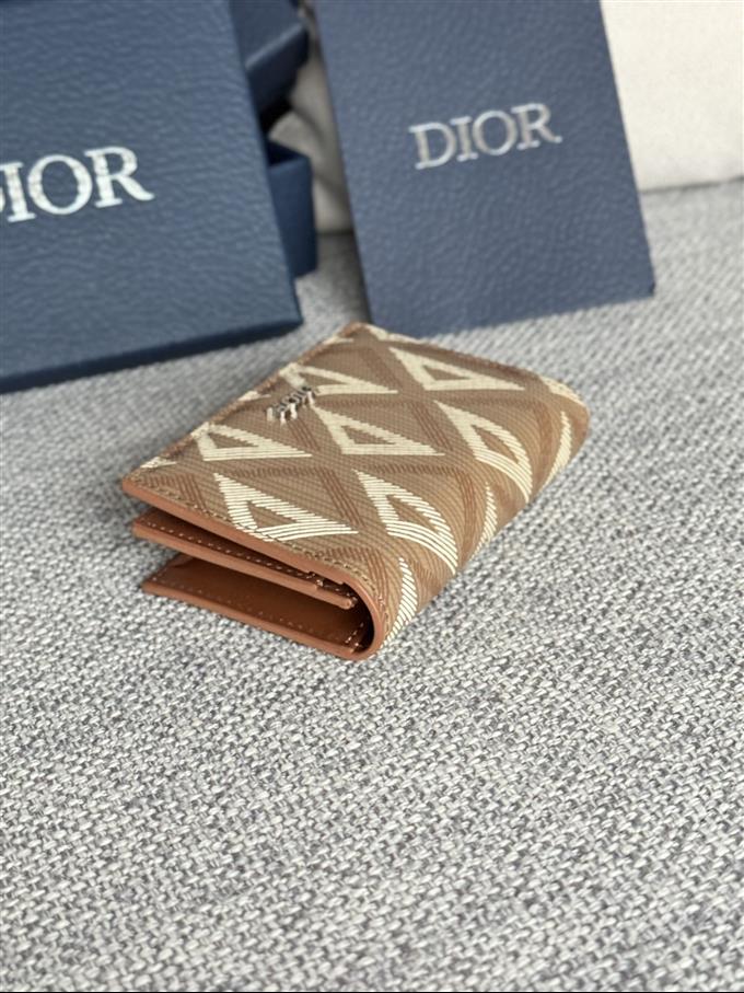 2025228Y240P203642402