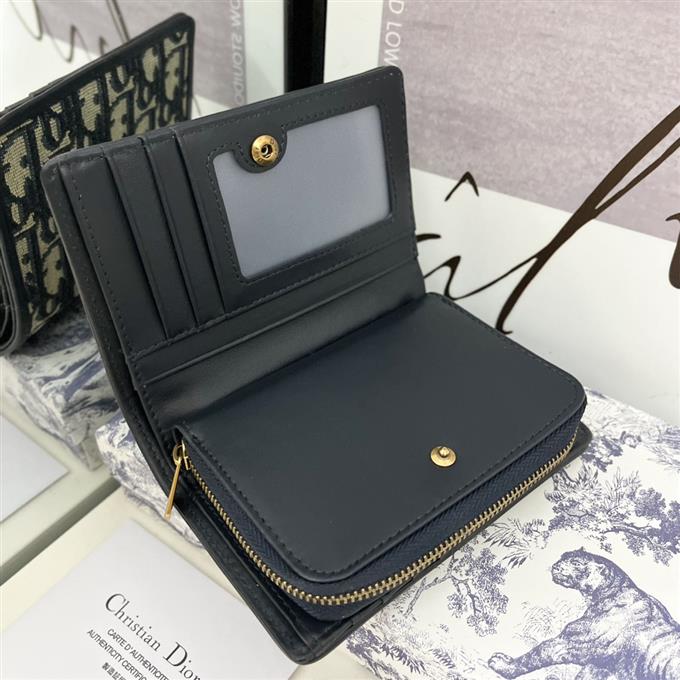 2025228Y240P204618264