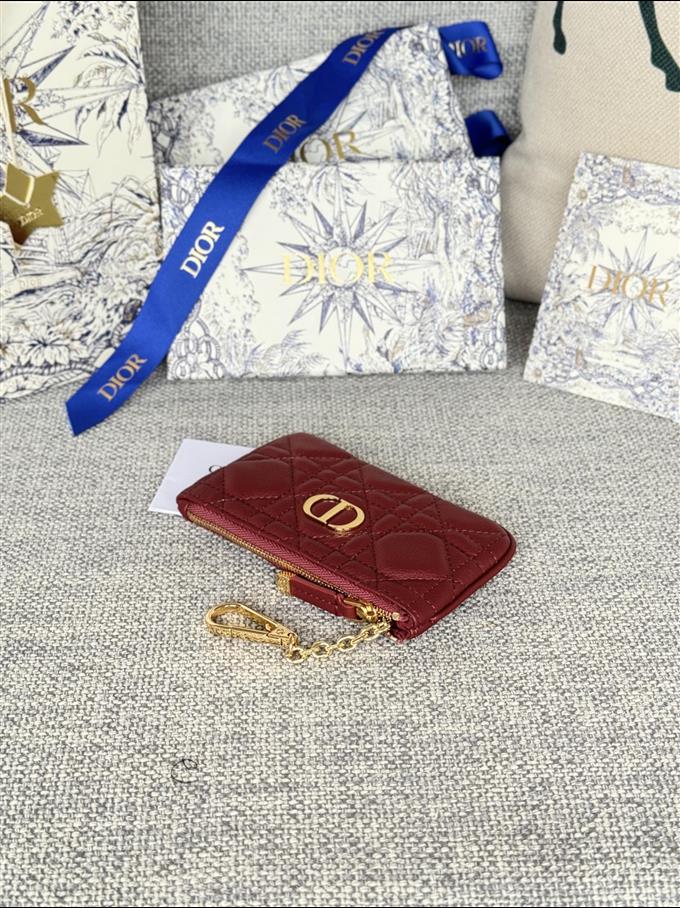 2025228Y250P182127531