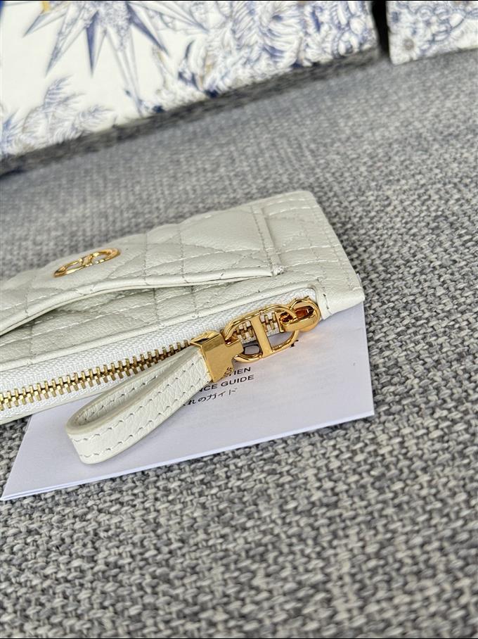 2025228Y250P20378207