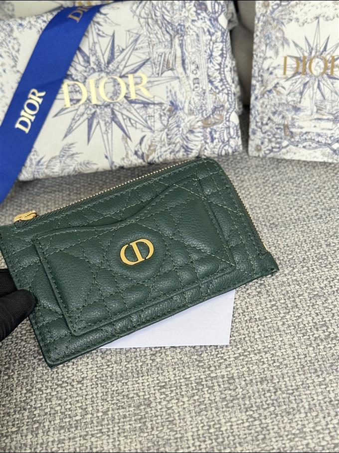 2025228Y250P20378431