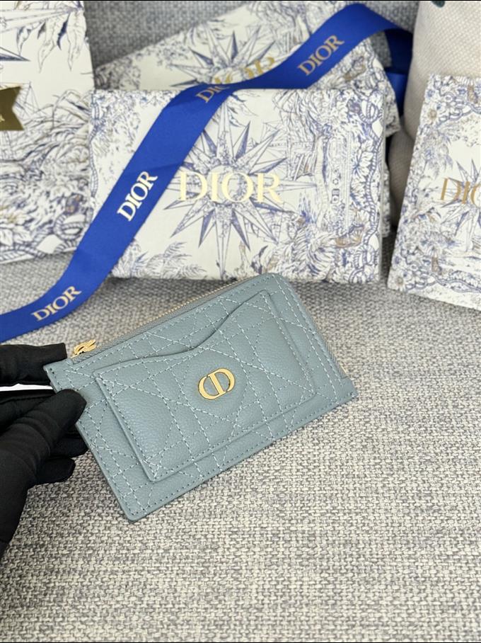 2025228Y250P20378716