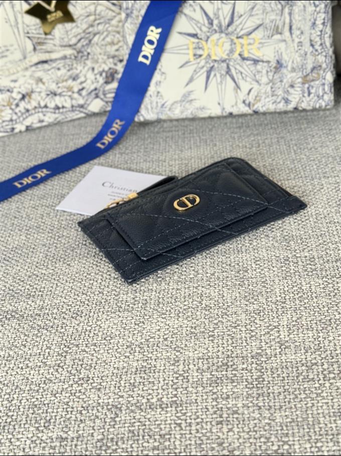 2025228Y250P20379124