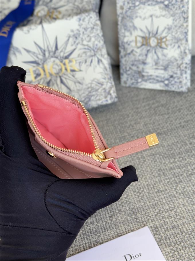 2025228Y260P182131872