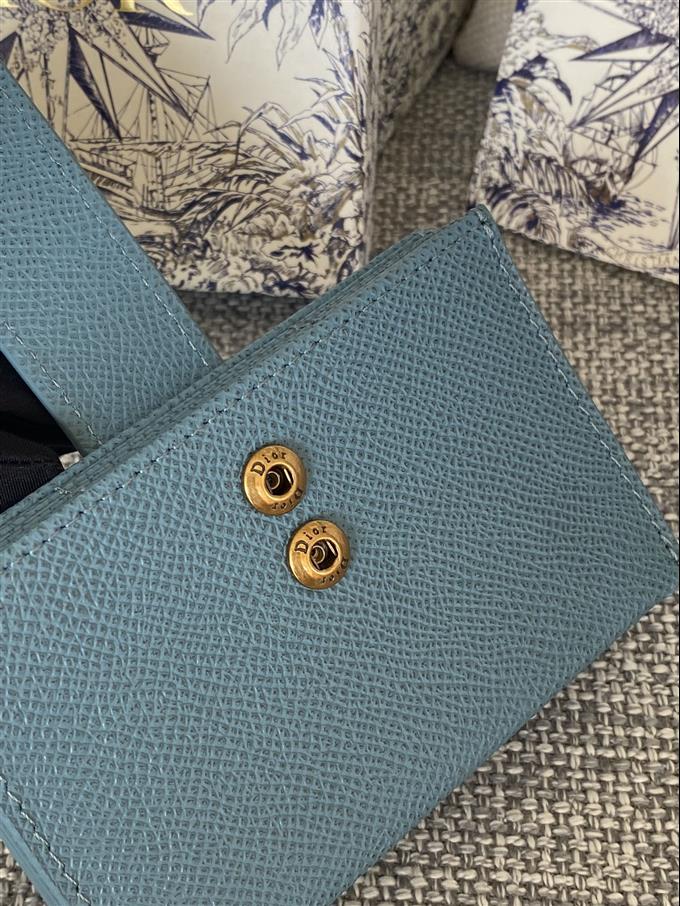 2025228Y260P20354868