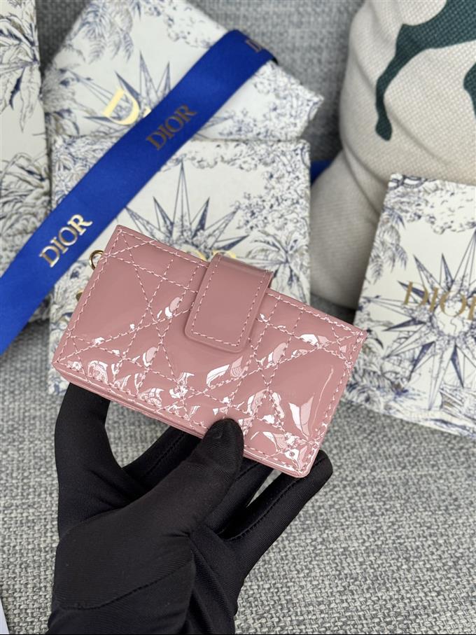 2025228Y260P203548756