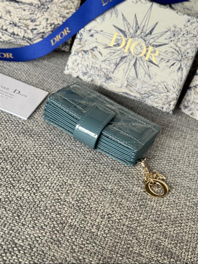 2025228Y260P203549149