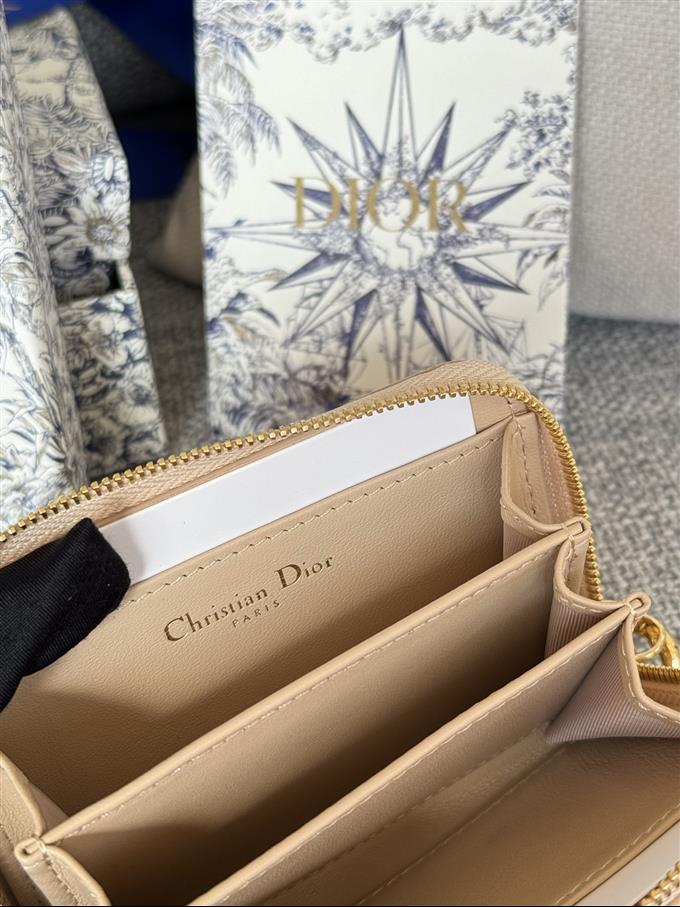 2025228Y270P182133917