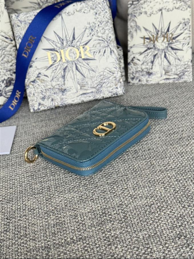 2025228Y270P182136246