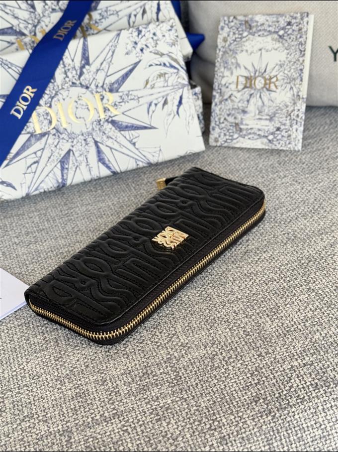 2025228Y310P182138978