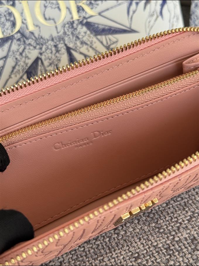 2025228Y310P182139327