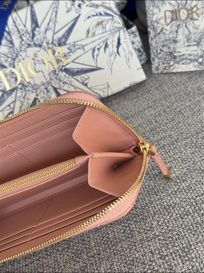 2025228Y310P182139342