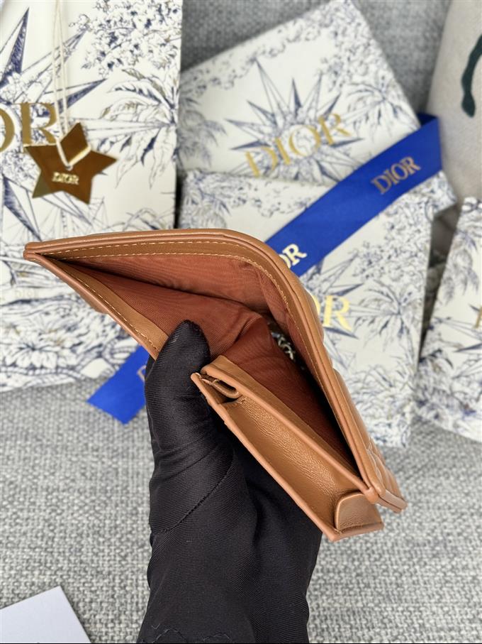 2025228Y310P20379626