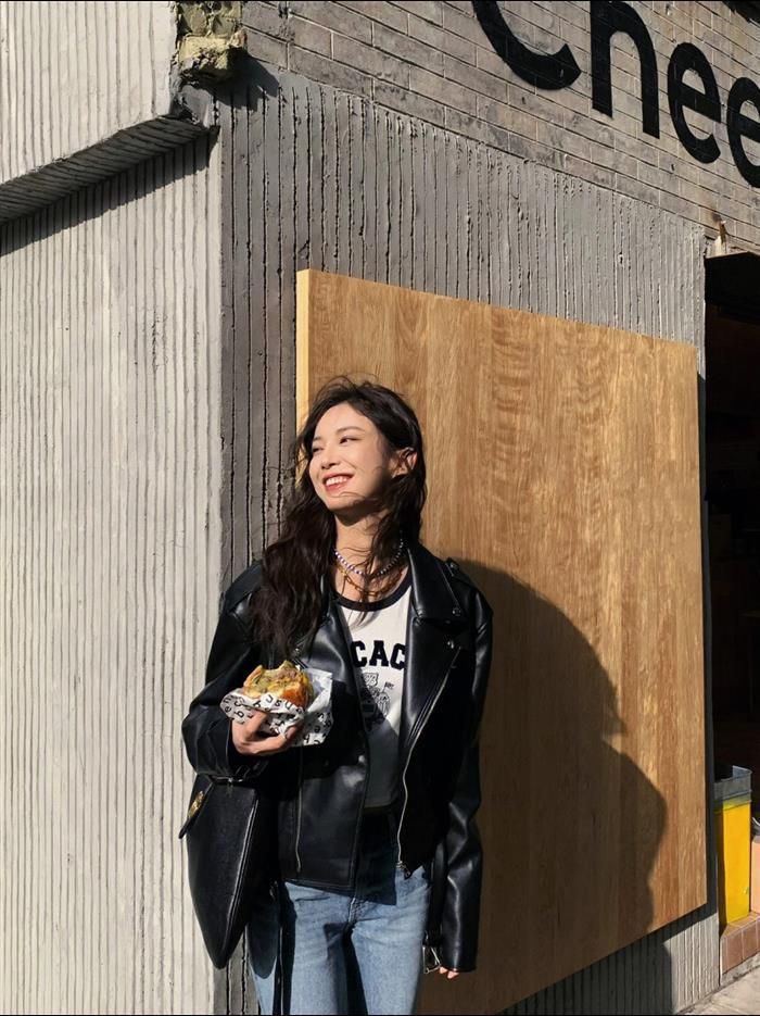 2025210C726274N202152869