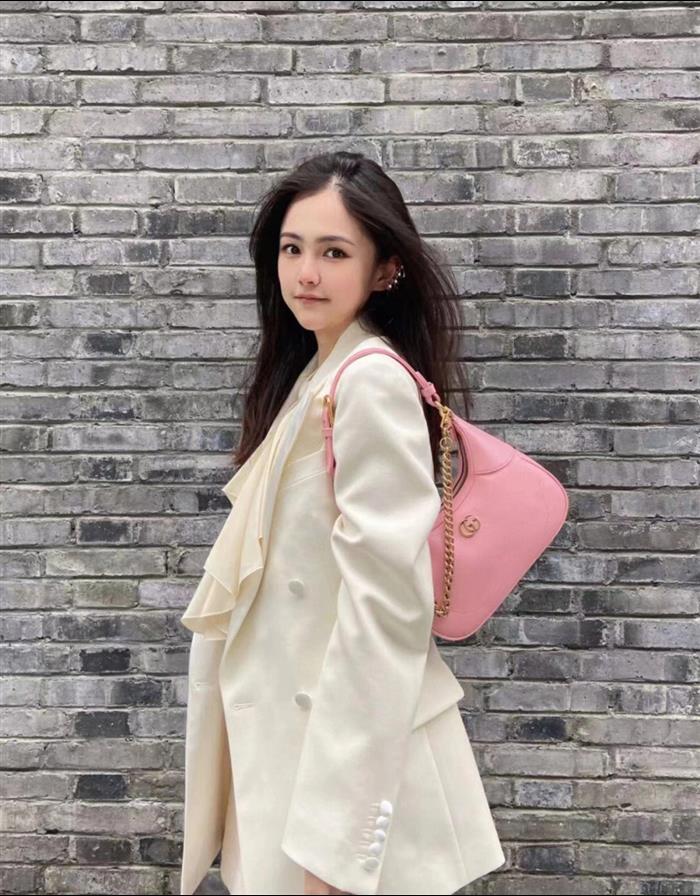 2025210C731817N202158100