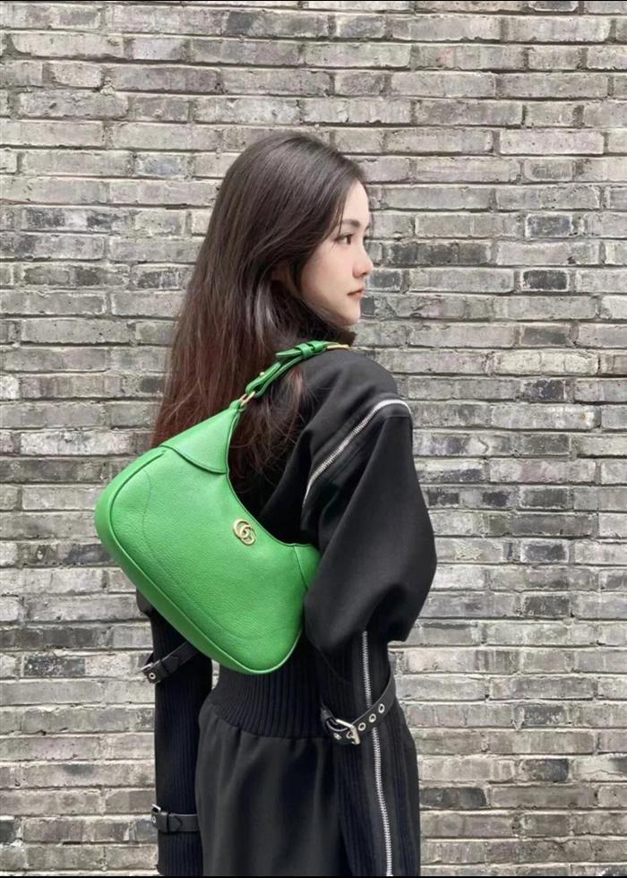 2025210C731817N202158336