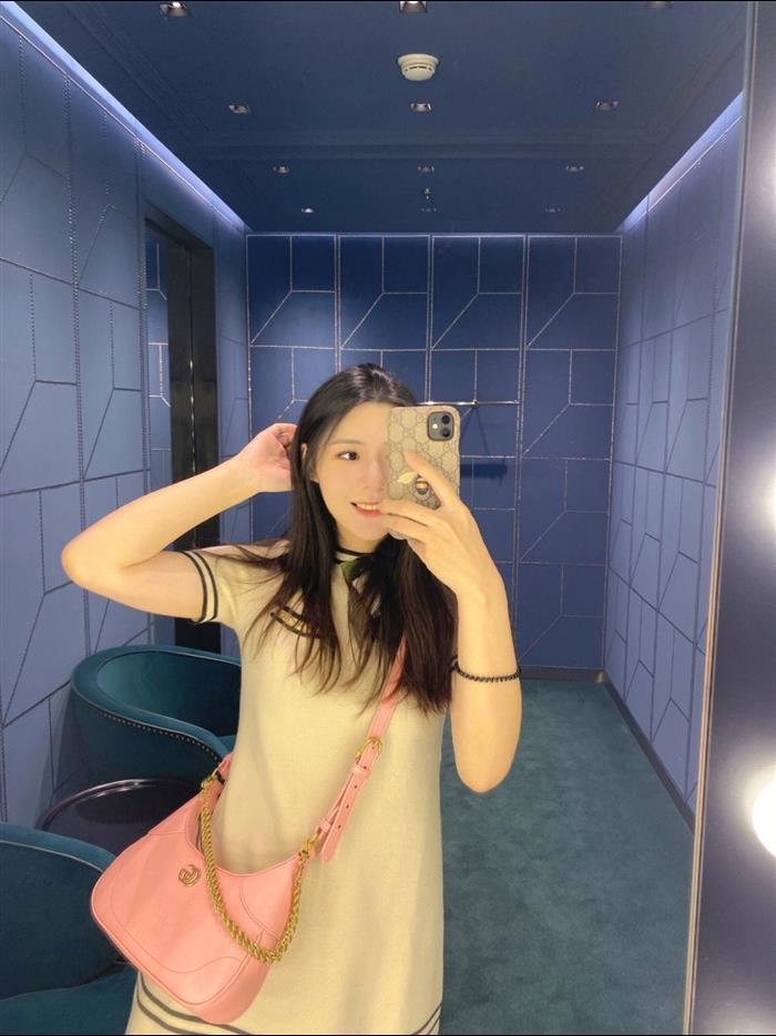 2025210C731817N202158586