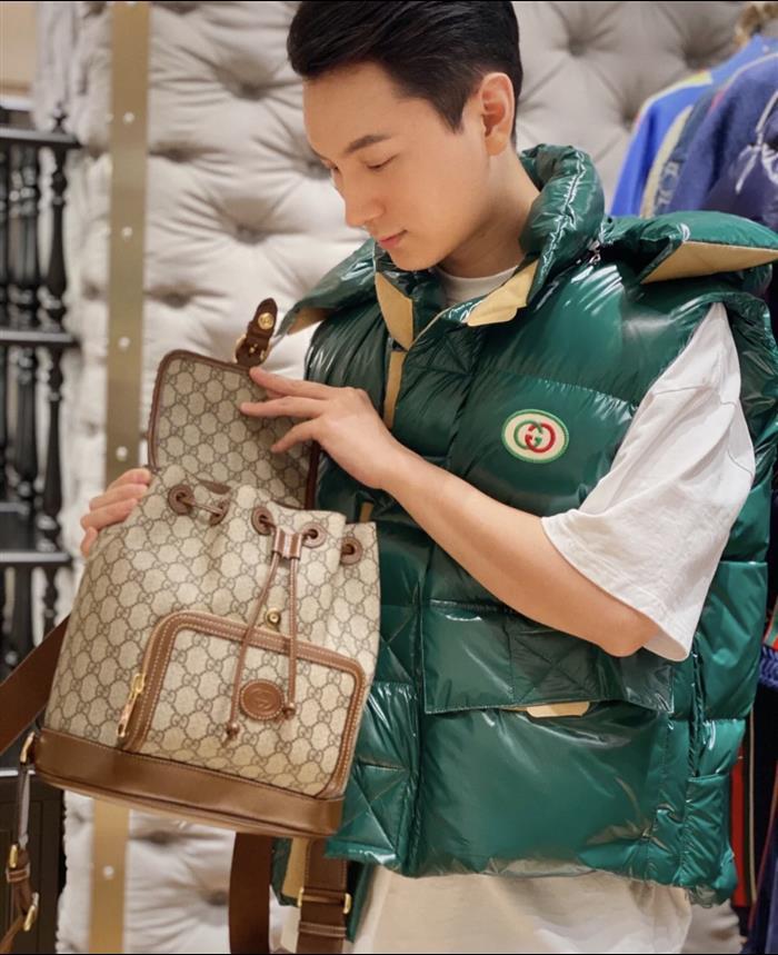 2025210C674147N201239673