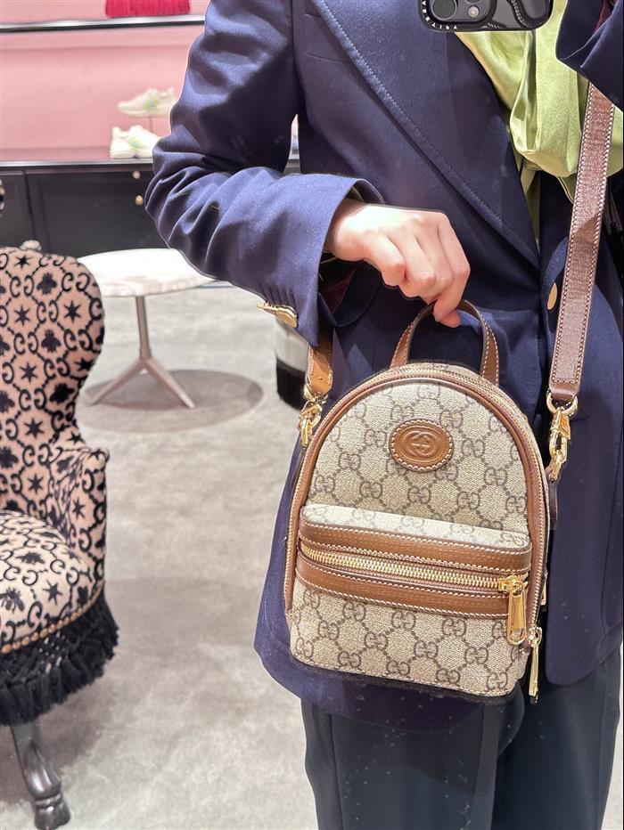 2025210C725654N201241881