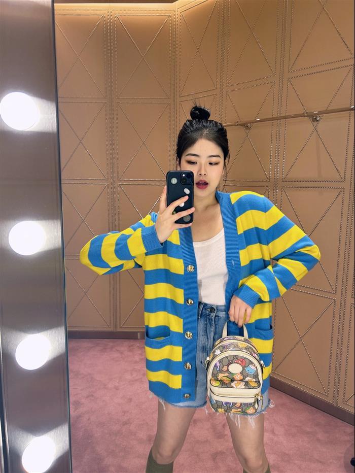 2025210C725654N20124222