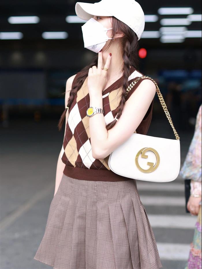 2025210C699268N20211361