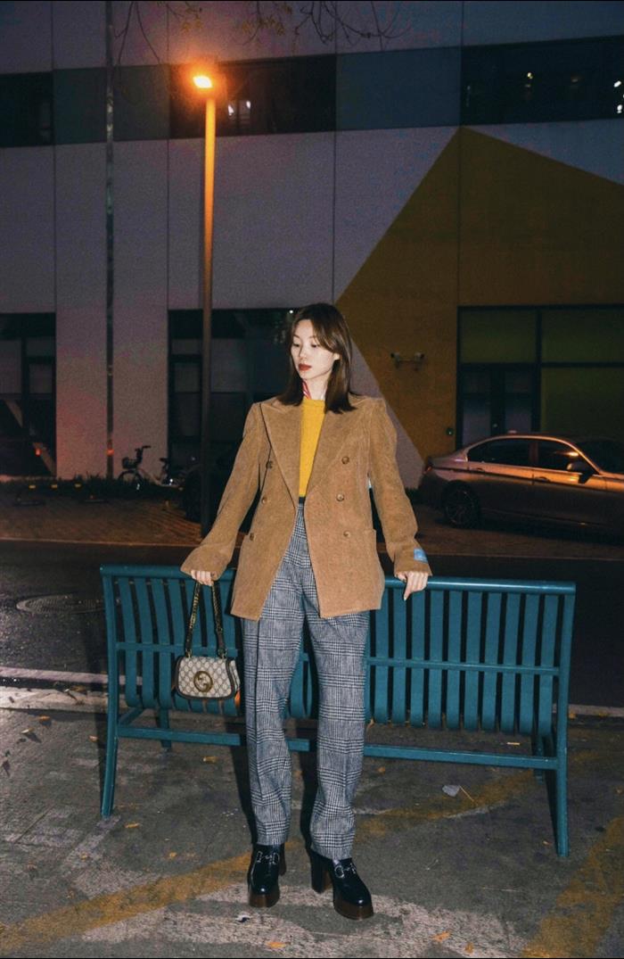 2025210C724645N202115956