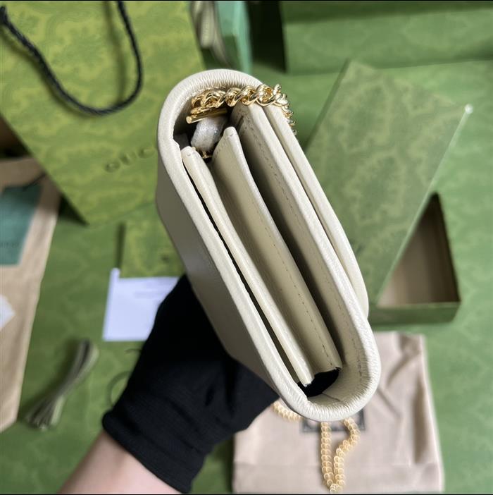 2025210C725219N202117575