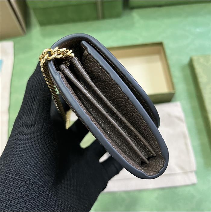 2025210C725219N202117715