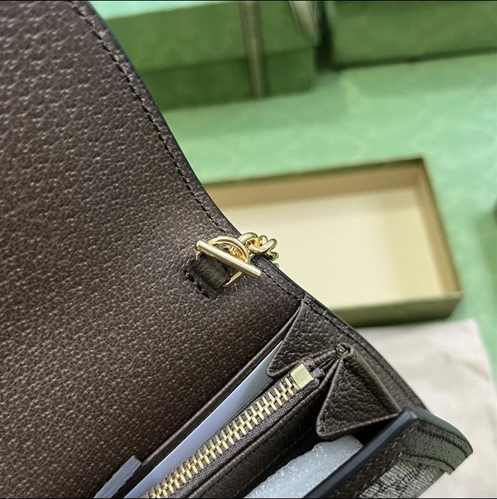 2025210C725219N202117761