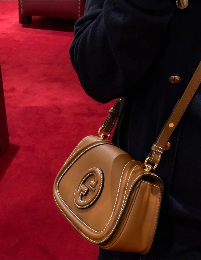 2025210C815700N203029473