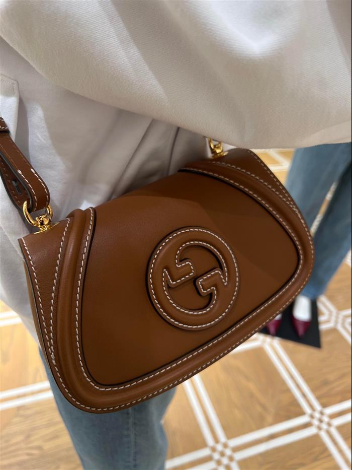 2025210C815700N203031315