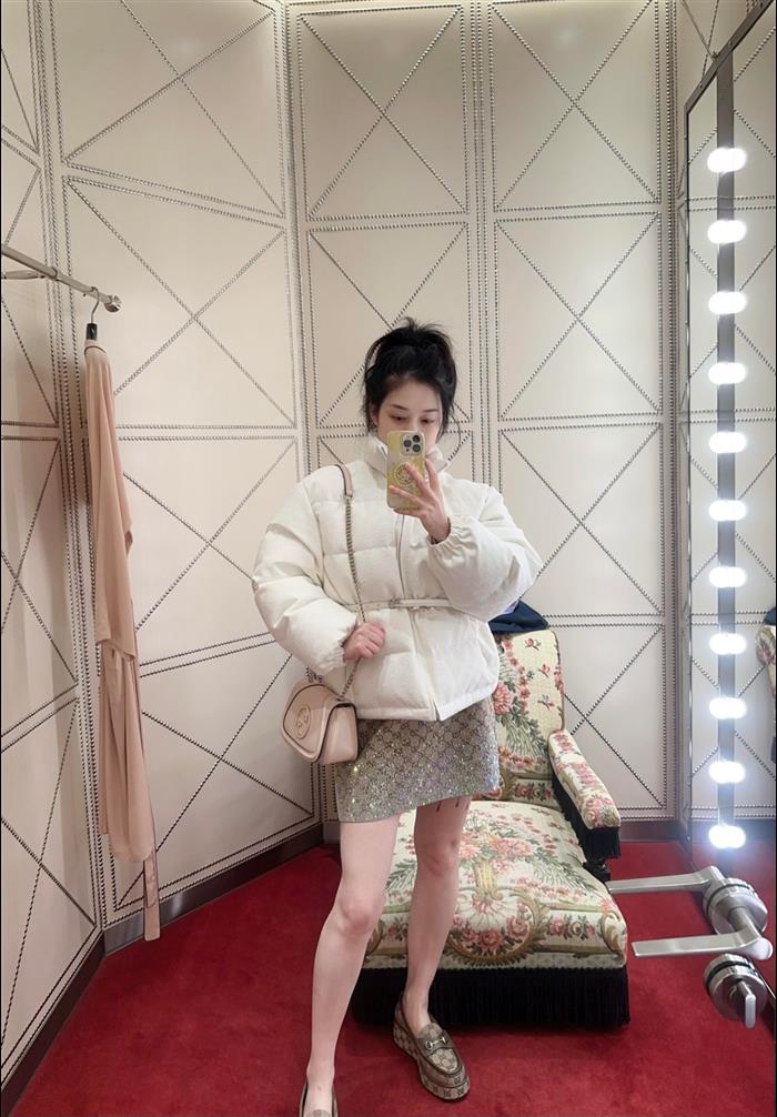 2025210C815711N202131861