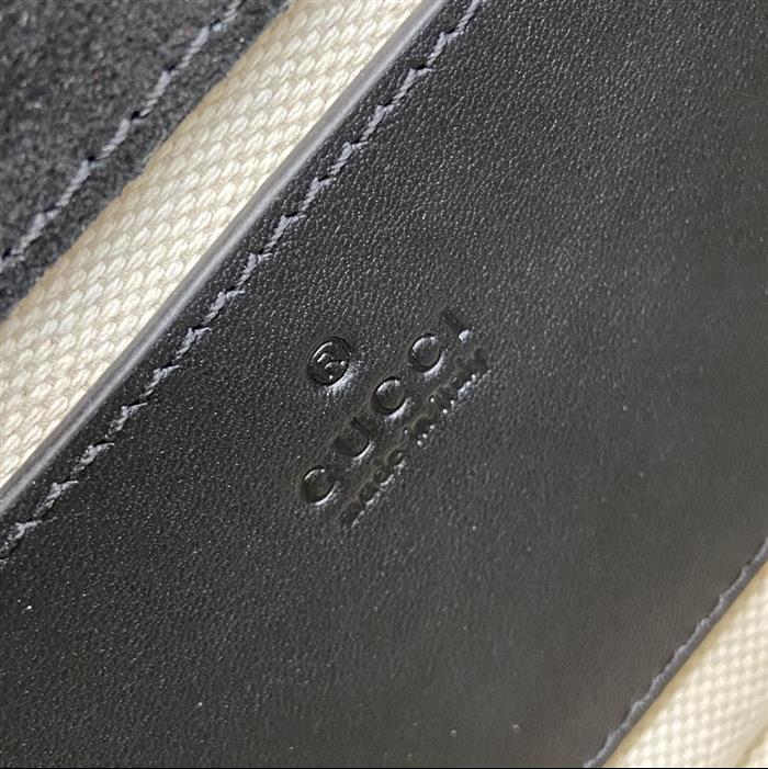 2025210C815711N202133157