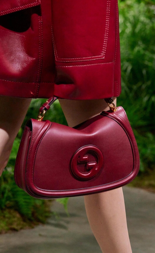 2025210C815714N202136384