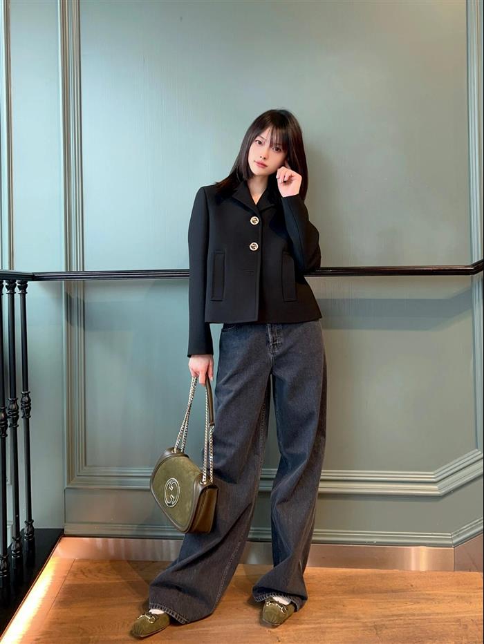 2025210C815715N202136833