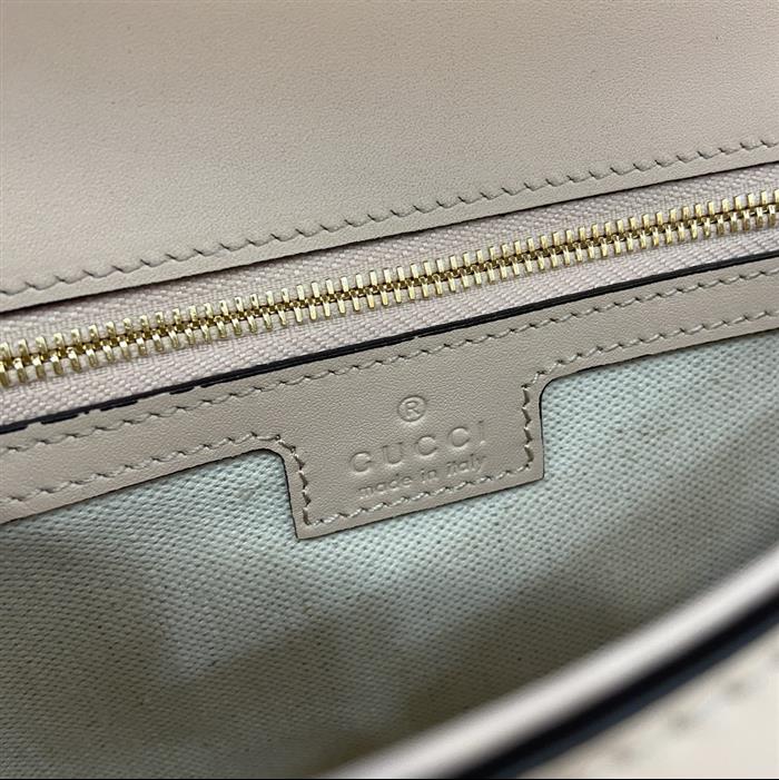 2025210C815715N202137174