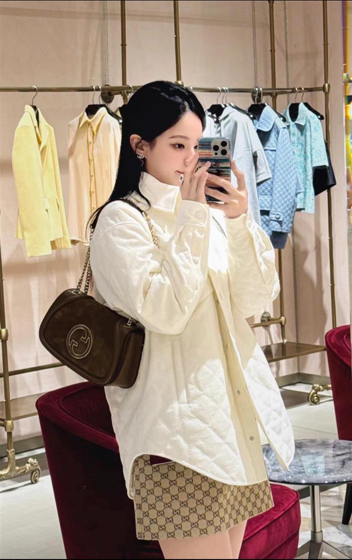 2025210C815715N202138124