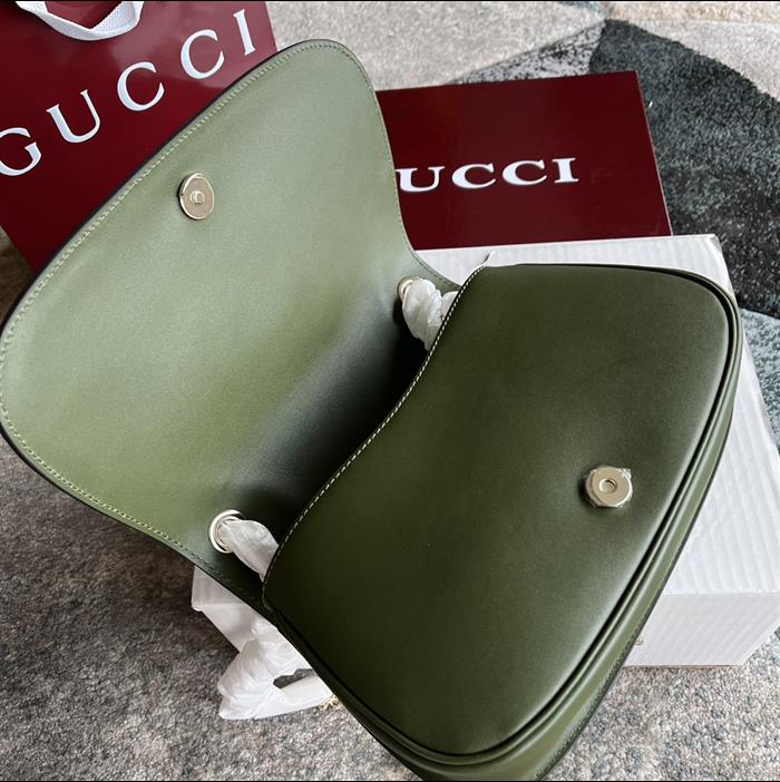 2025210C815715N202138800