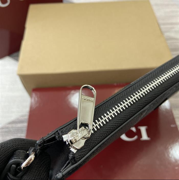 2025210C795487N202040984