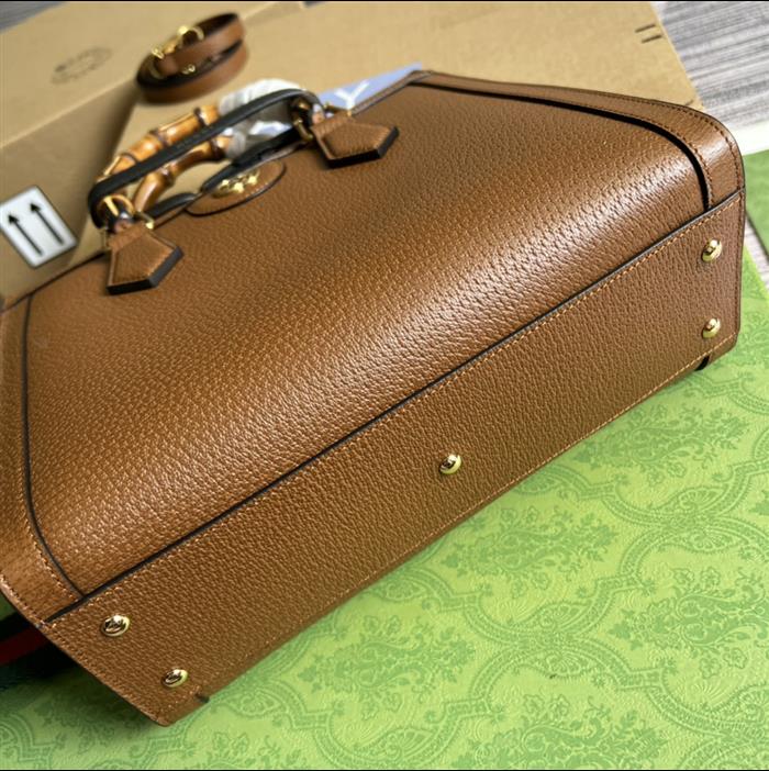 2025210C702721N202045584