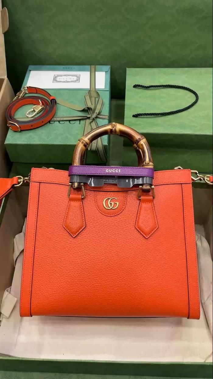 2025210C702721N202046115