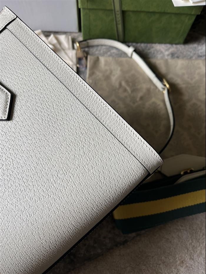 2025210C702721N20204621