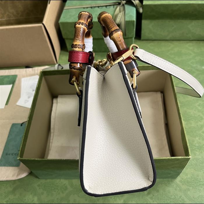 2025210C735153N202047151