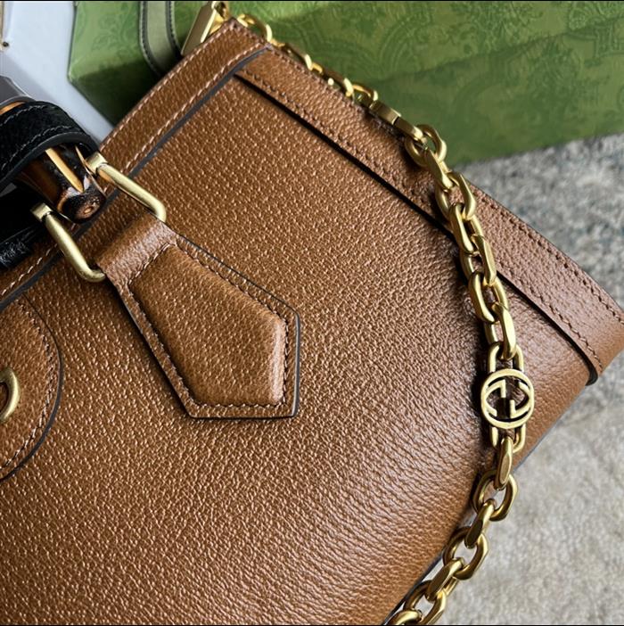 2025210C735153N20204772