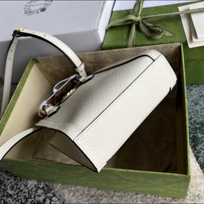 2025210C739079N20204858