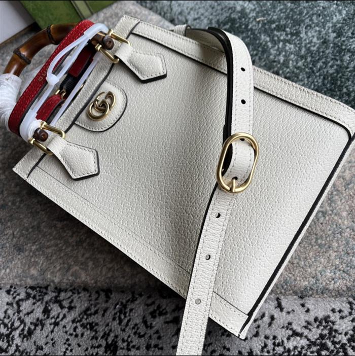 2025210C739079N20204889