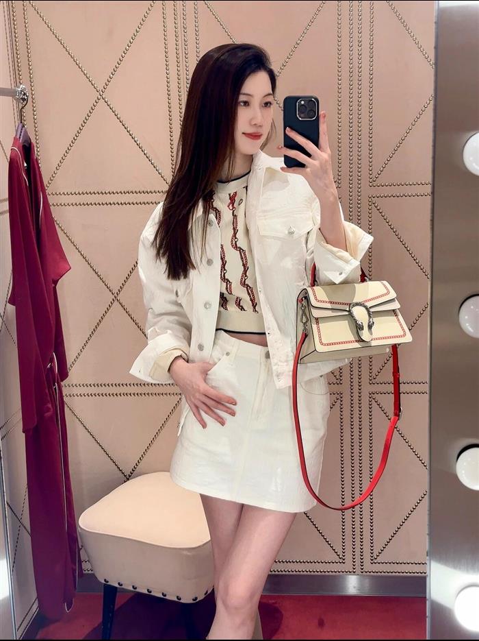 2025210C739496N20195716