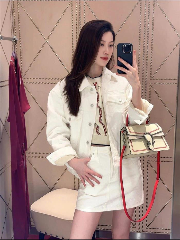 2025210C739496N20195748